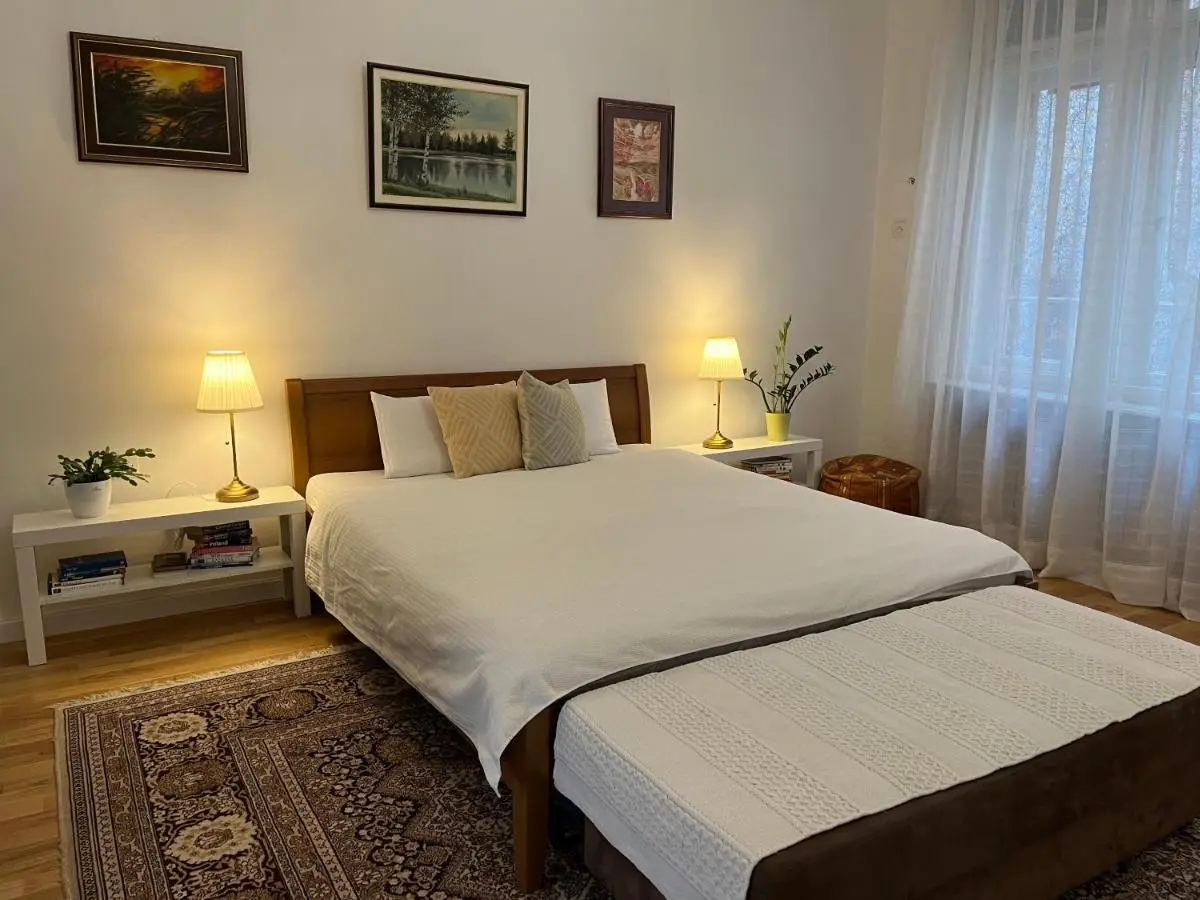 The Best Location 130 m2 salon apartment