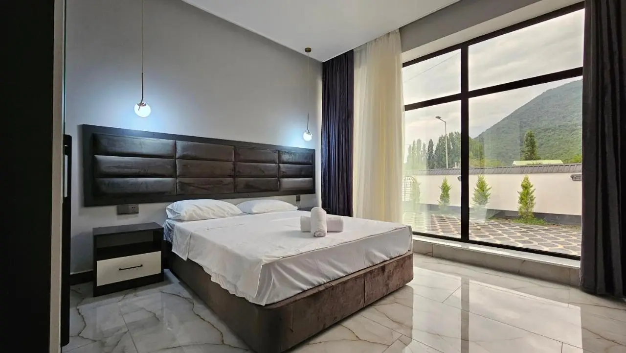 New Milan Mountain Ponoramic Hotel, with indoor heated swimming pool