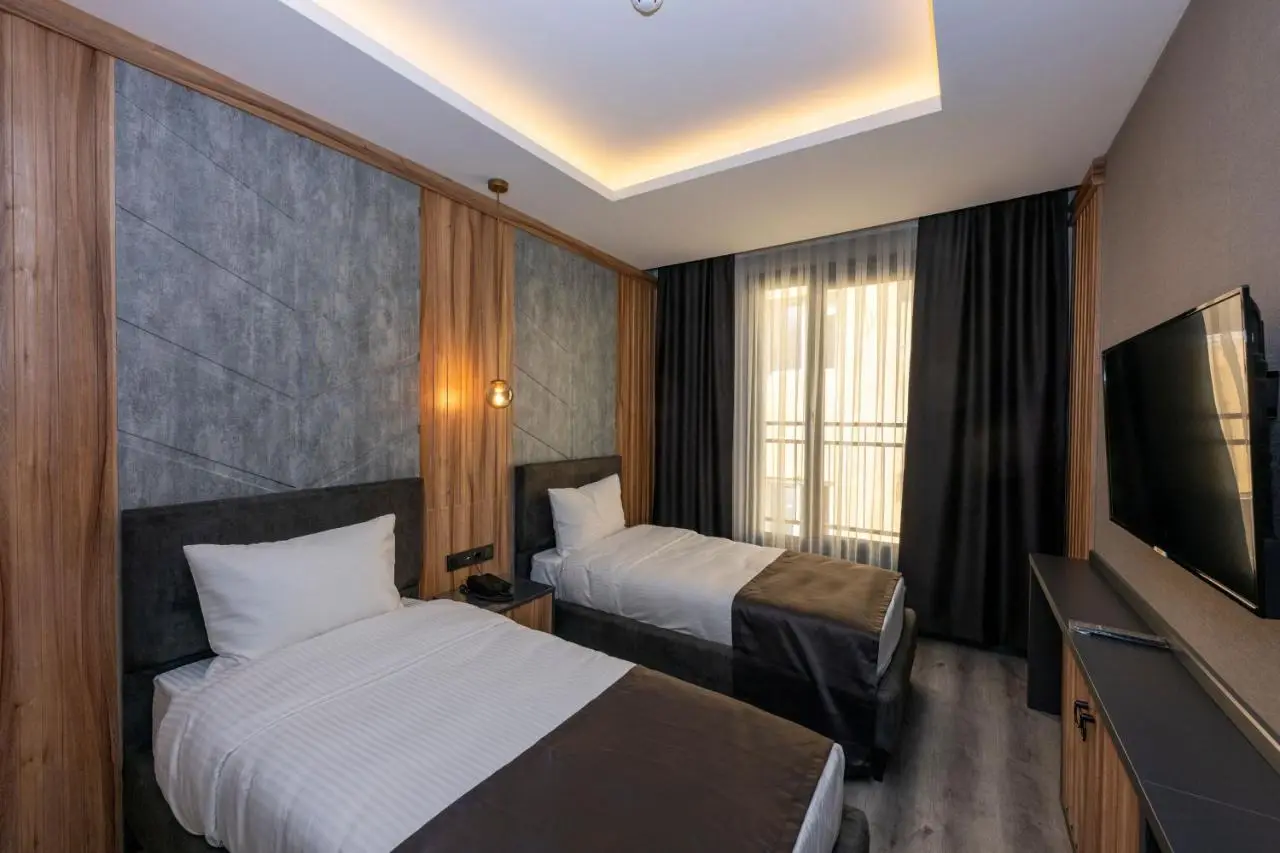 The Nirvanas Hotel