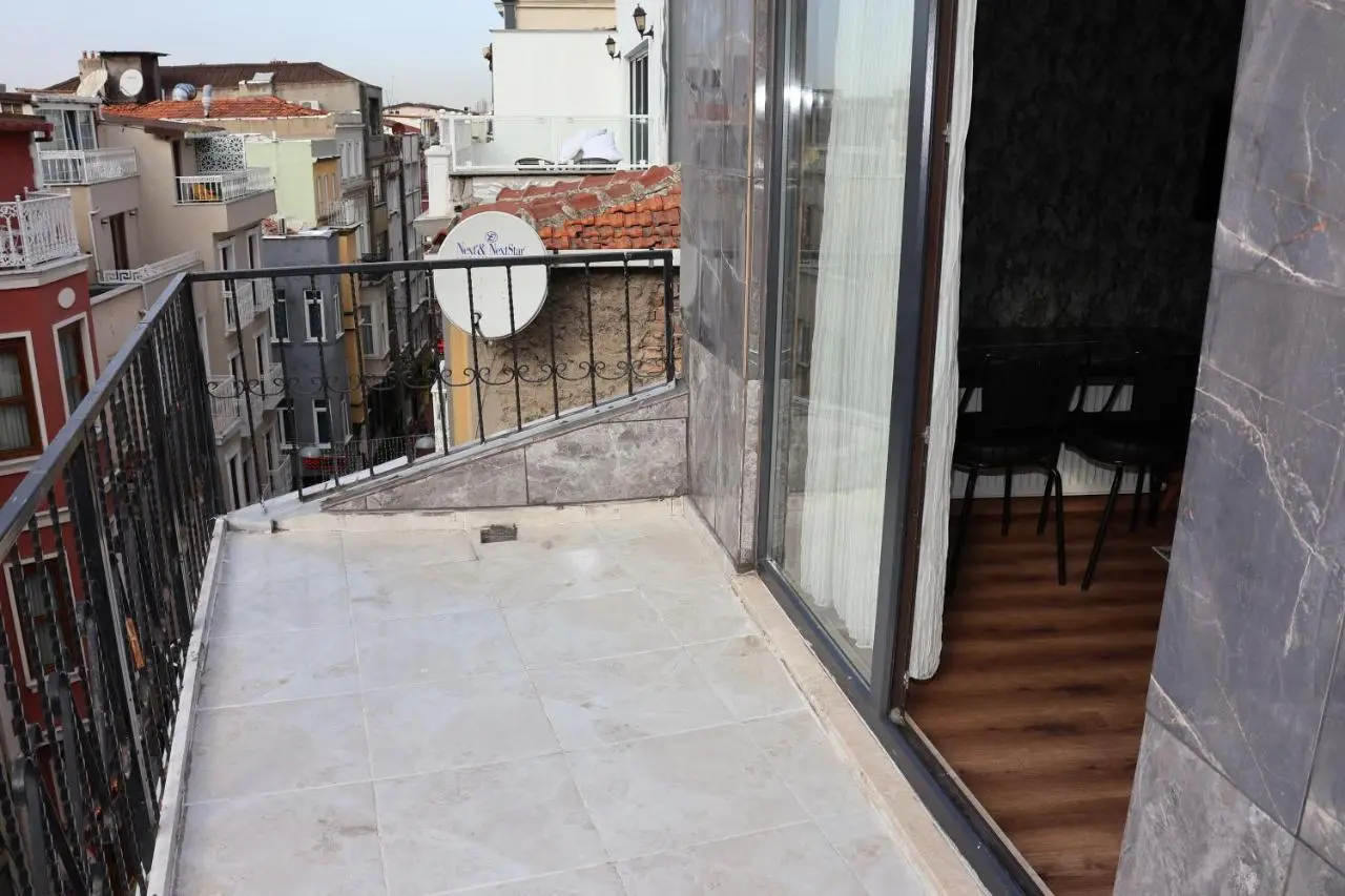 DT Suites
