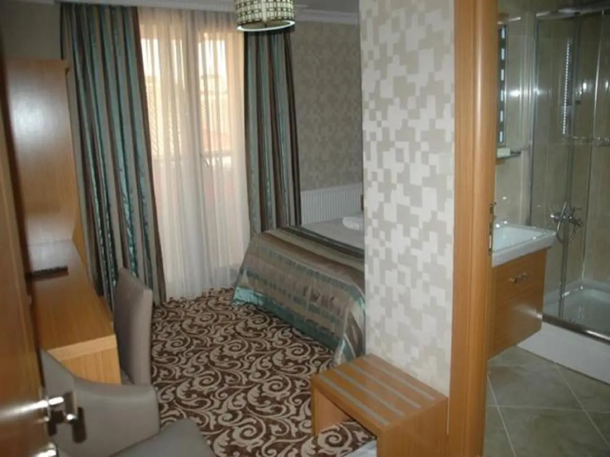 Alfa Hotel