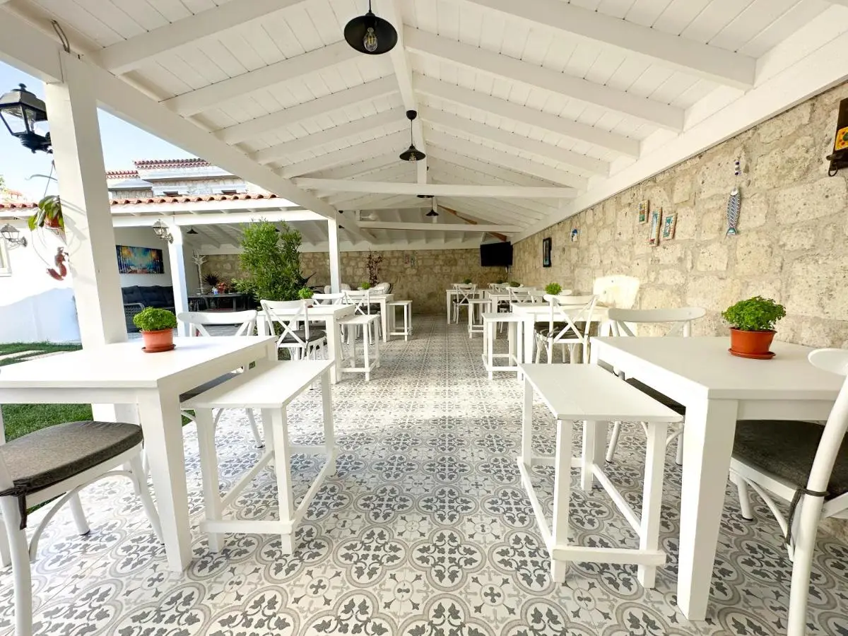 Müzeyyen Hanım Konağı Alaçatı