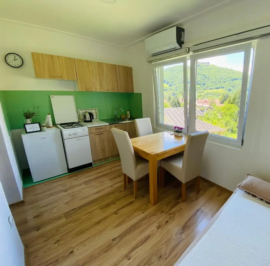 Unaqua Apartments