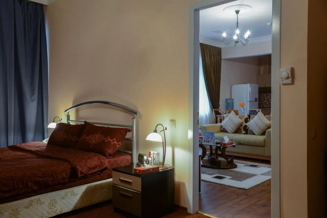 City Mansion ApartHotel