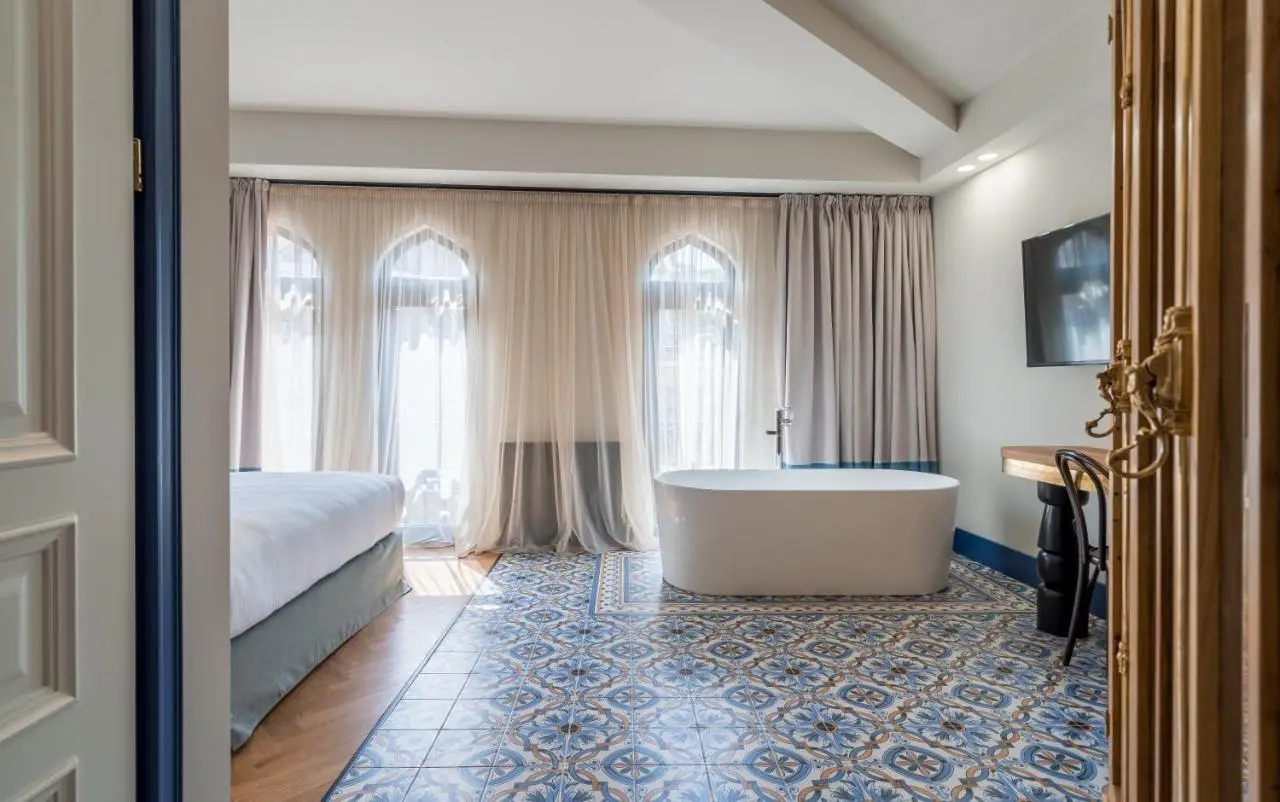 Abanotubani Boutique hotel