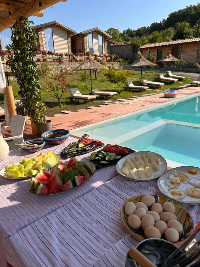 Guest House Si n'shpi tande - Mrizi i Zanave