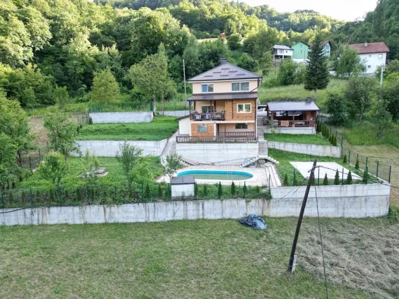 Happy House