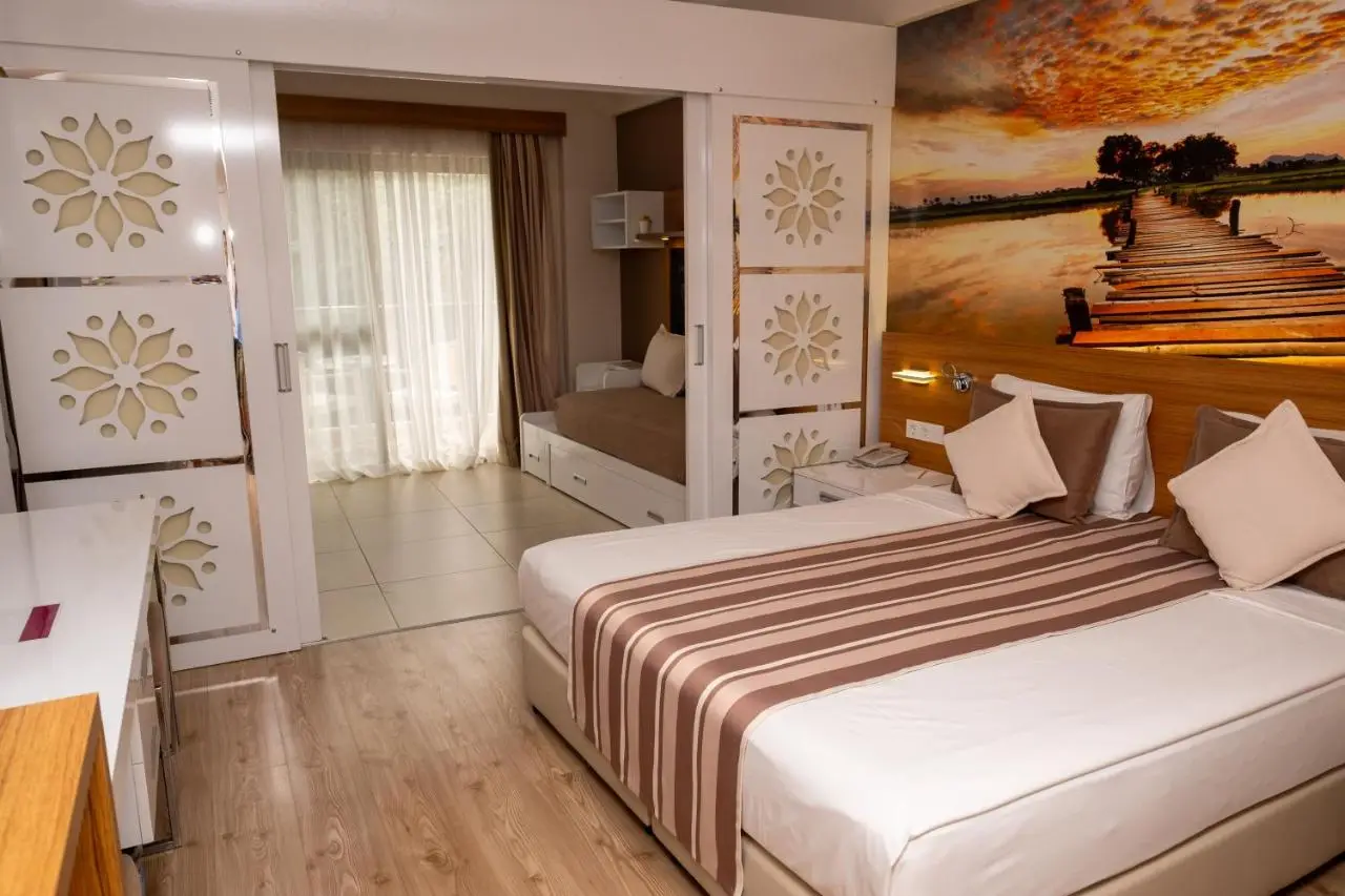 Holiday Village Türkiye