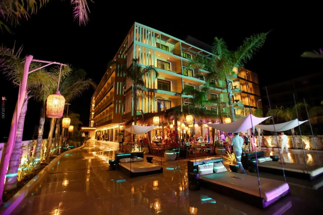Regina Palm Resort