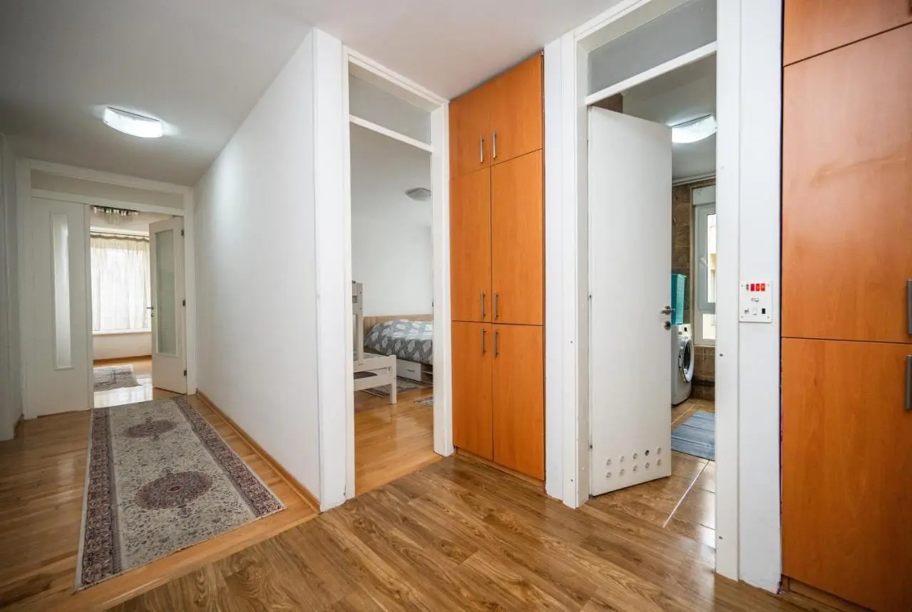 Spacious & Modern Apartment in the City Centre