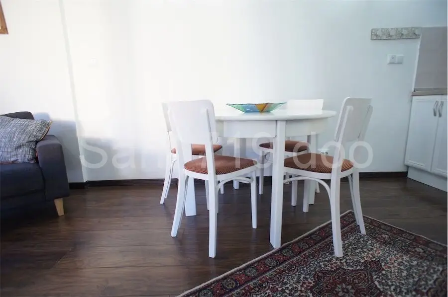 Retreat@Peaceful Flat- FREE PARKING ON PREMISES!