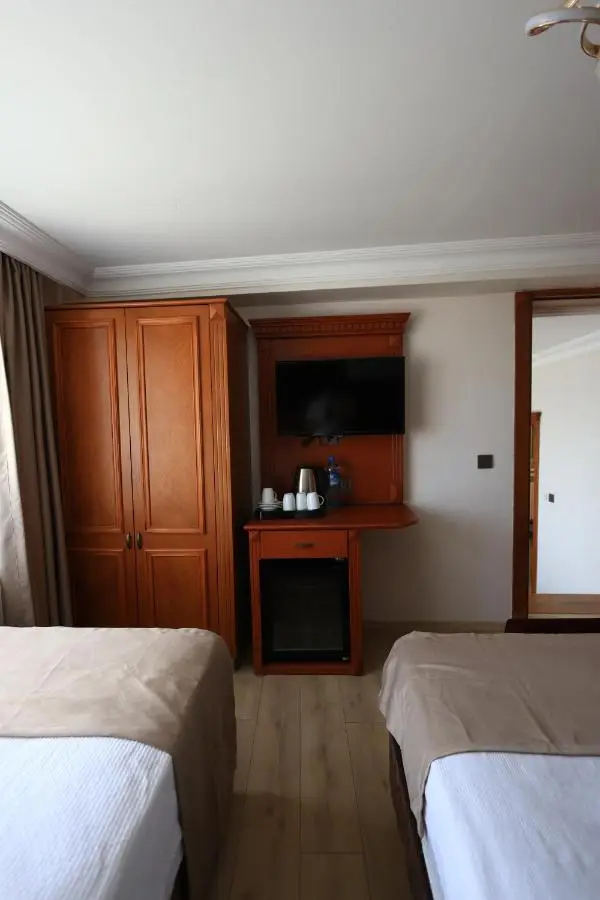 New House Hotel