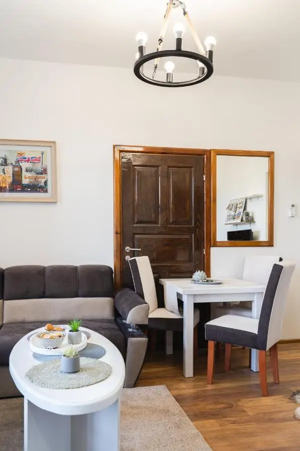 Villa Adelaida