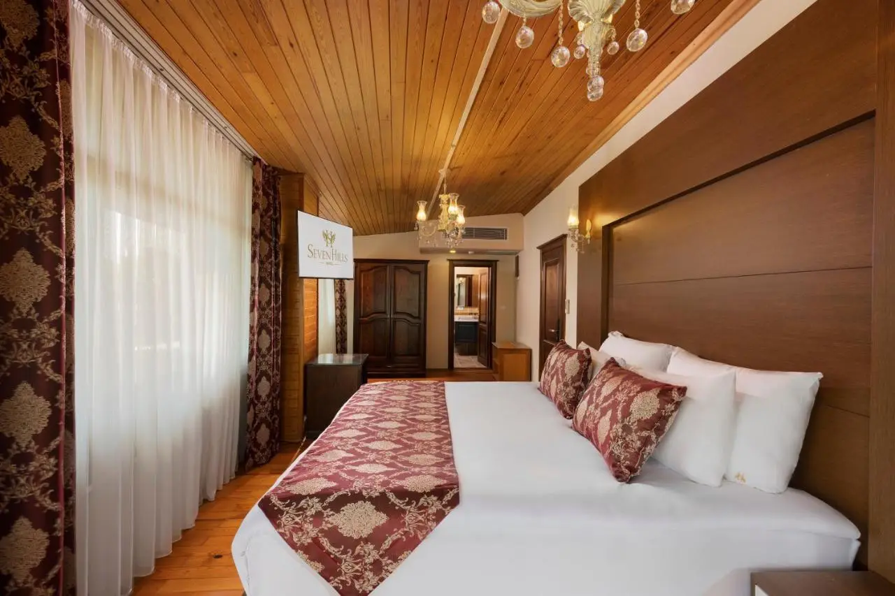 Seven Hills Boutique Hotel