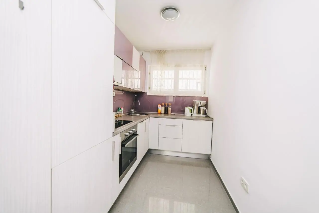 Modern 2BDR apartment-CATHEDRAL VIEW-BEST LOCATION