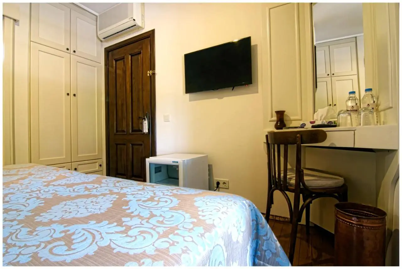 Minyon Hotel