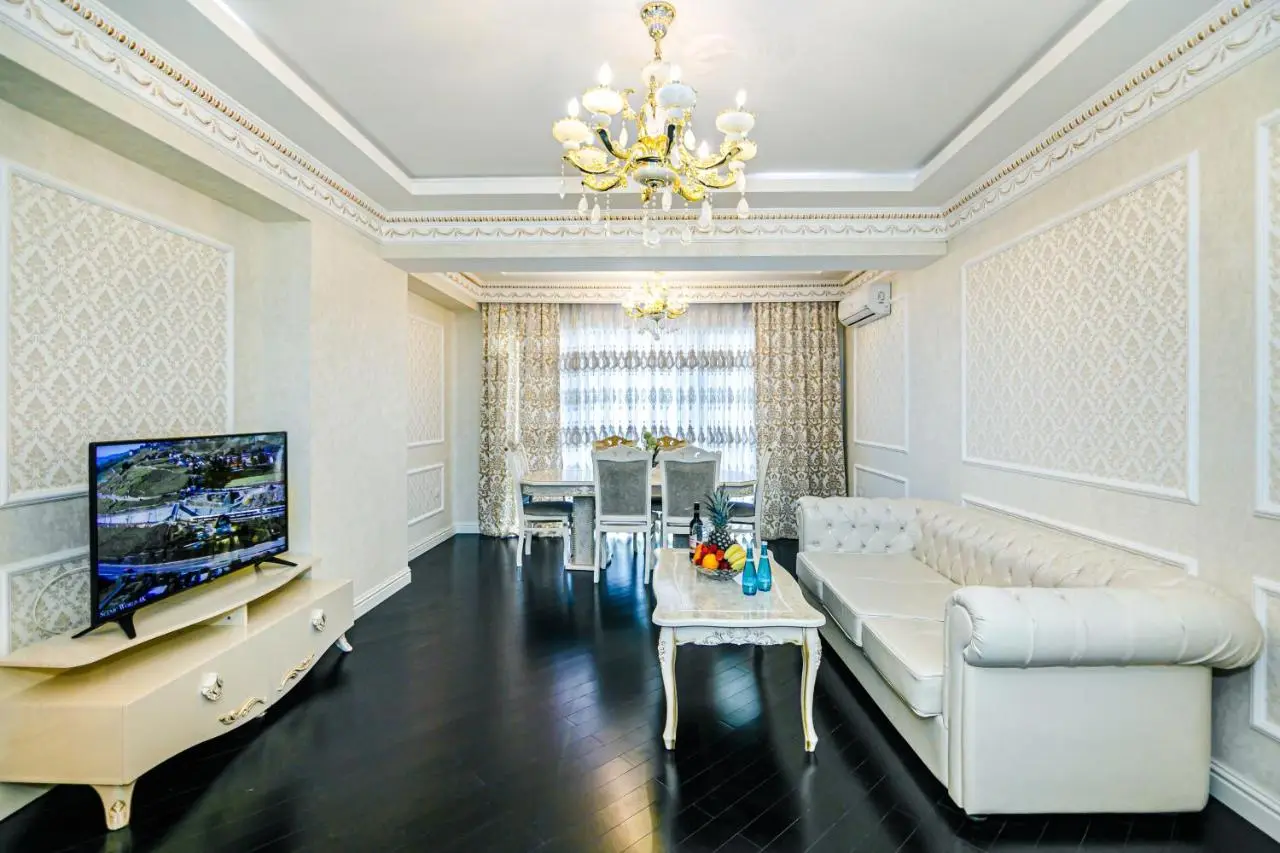 Park Azure Deluxe Apartment By Baku Housing