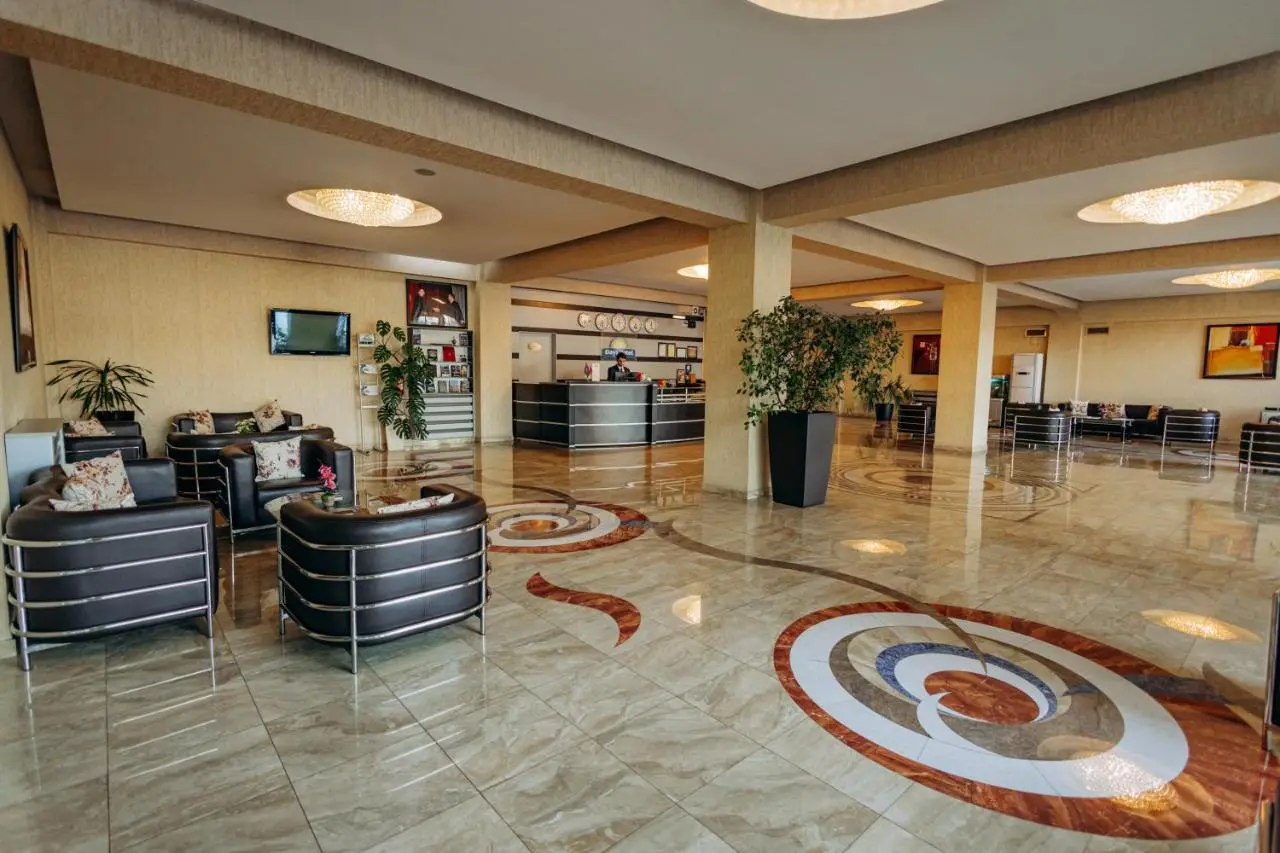 Days Hotel By Wyndham Baku