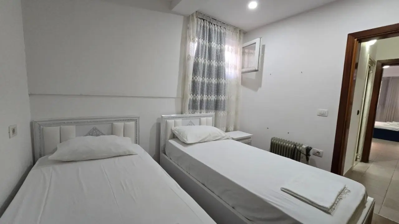 Tirent Apartment-Cozy 2-Bedroom Stay in Don Bosko
