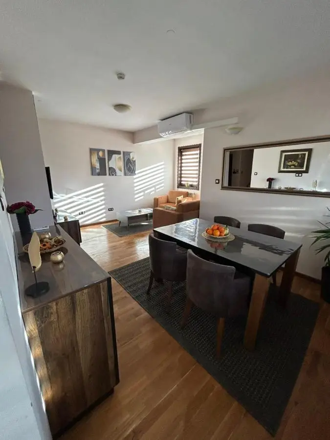 Premium Apartment