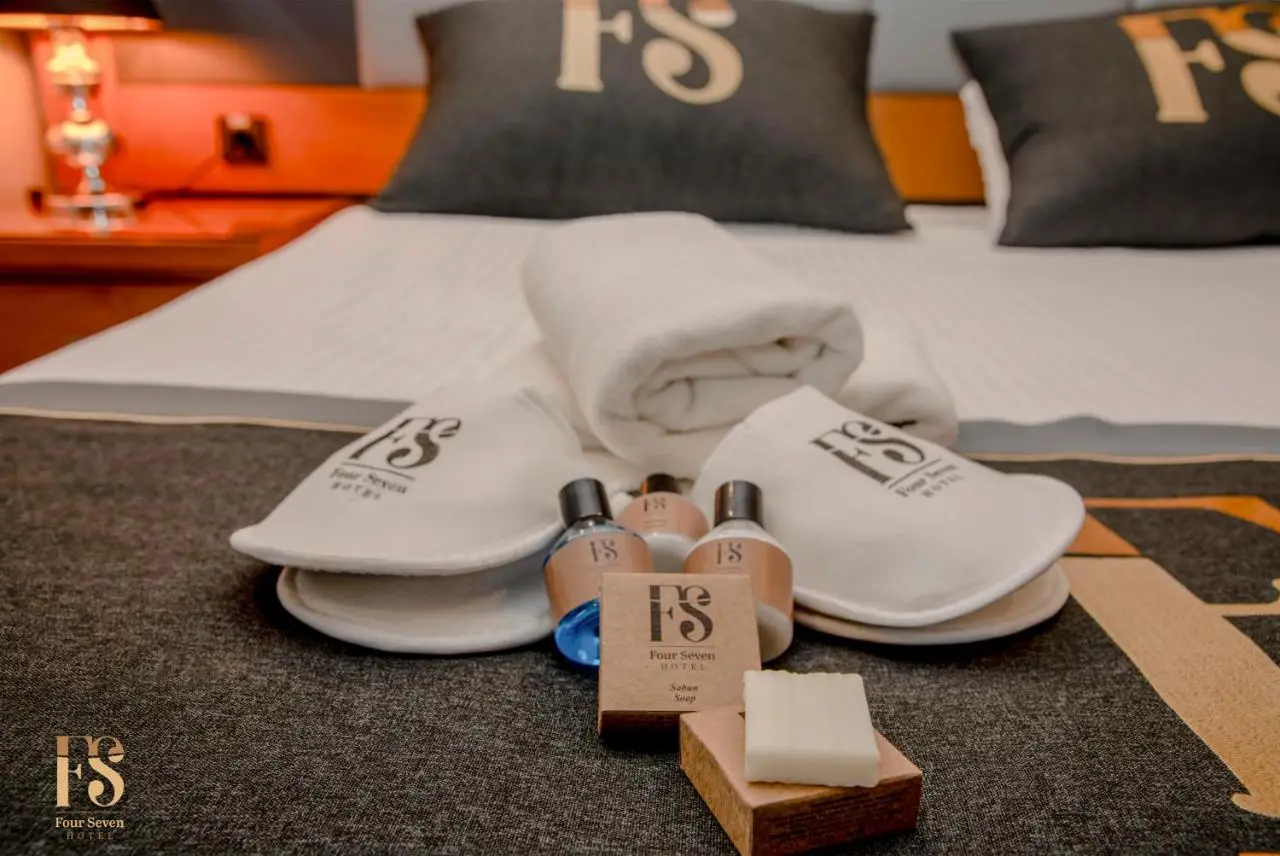 FOUR SEVEN HOTEL
