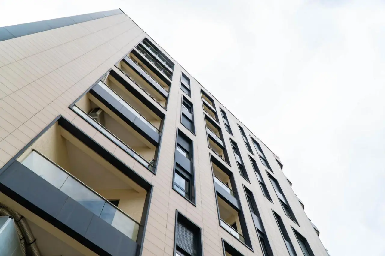 Signature apartment 12