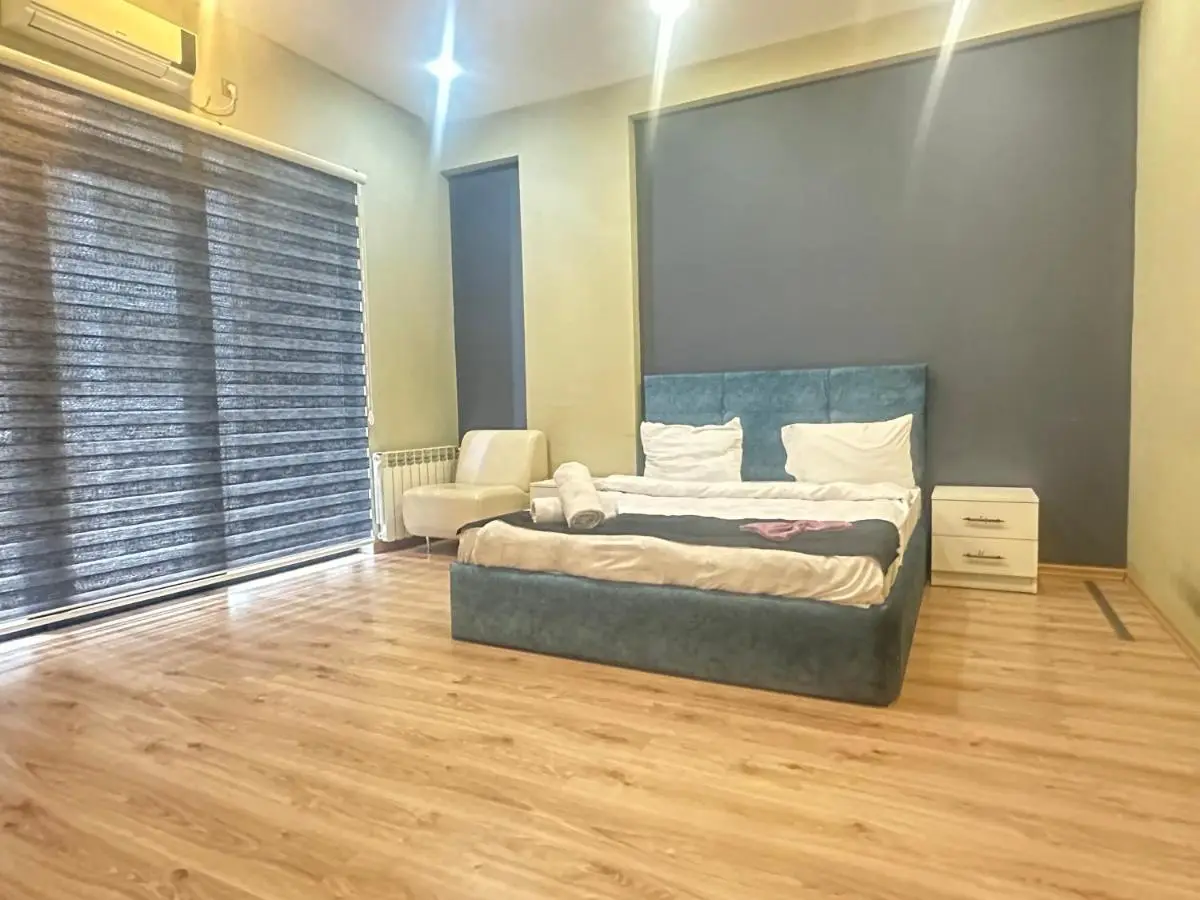 Konsul Apartment Nizami Street