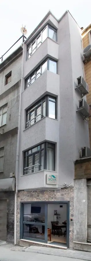 Noya Suites