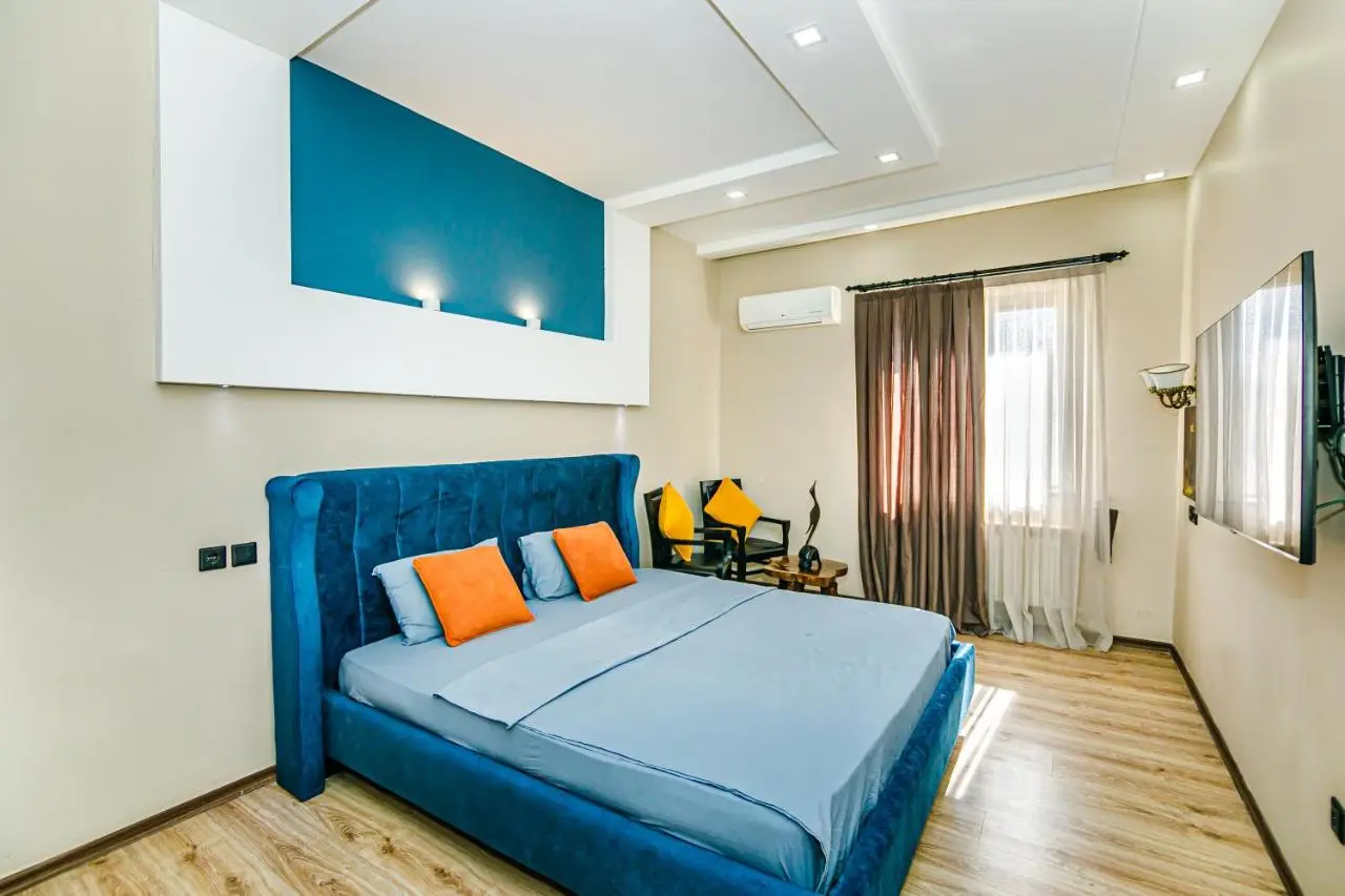 Little Gem in the Old City - One Bedroom