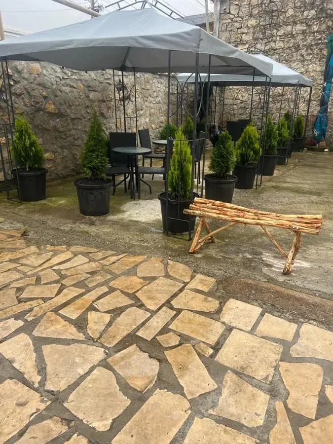 Hotel BANI