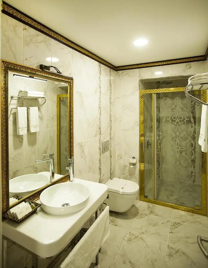 Empire Suite Hotel