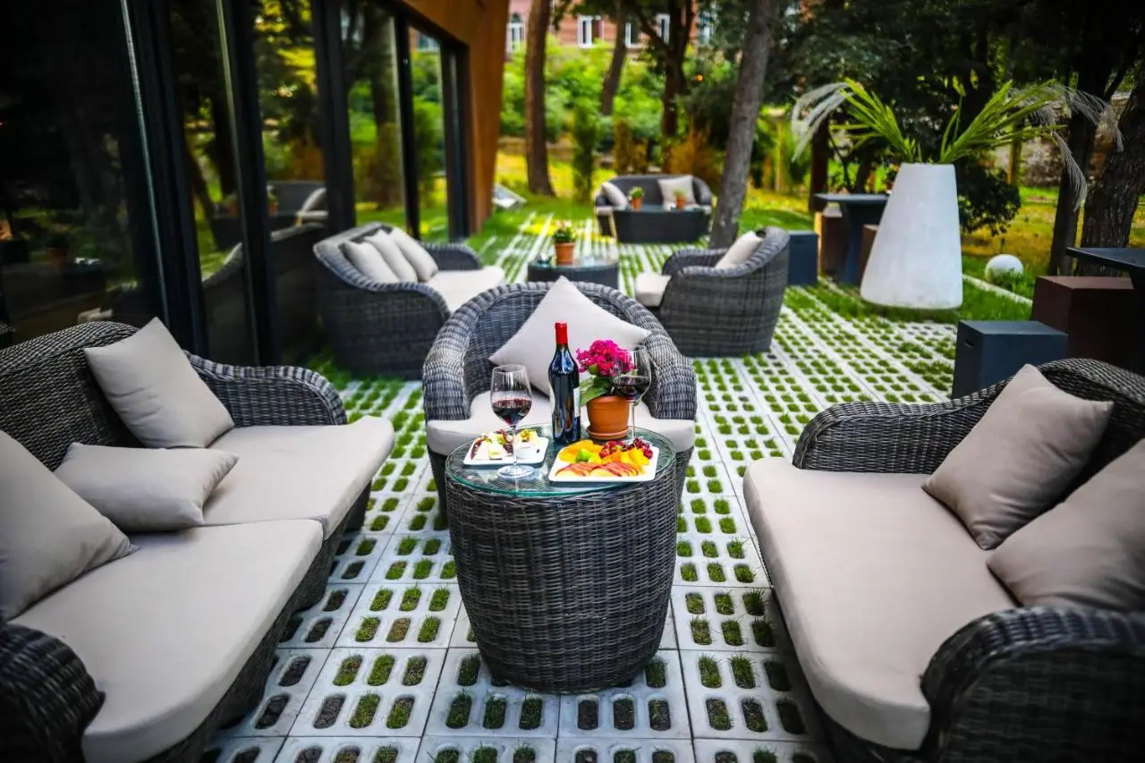 Folk Boutique Hotel