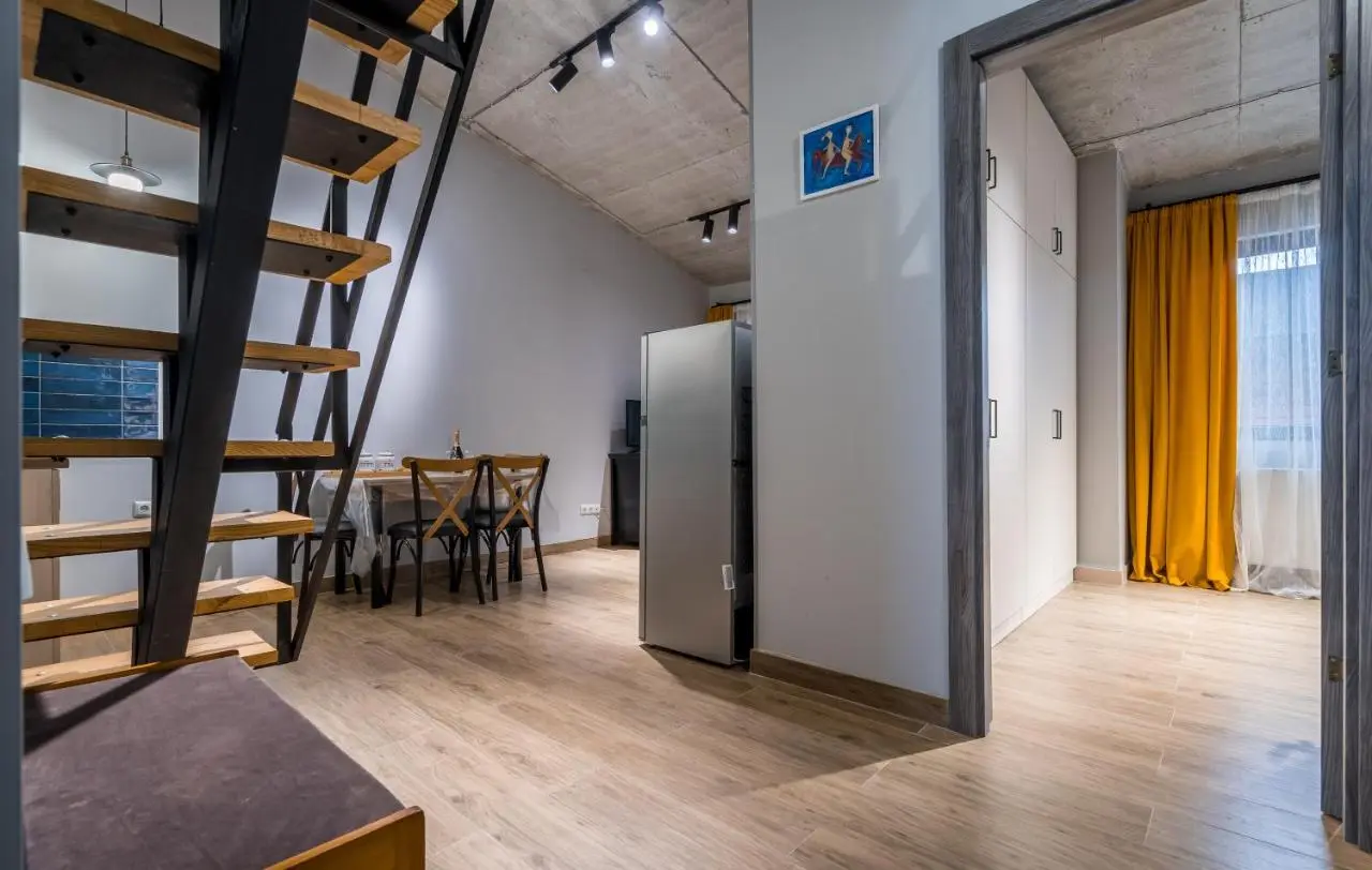 Roshka 2 BD Apart 501