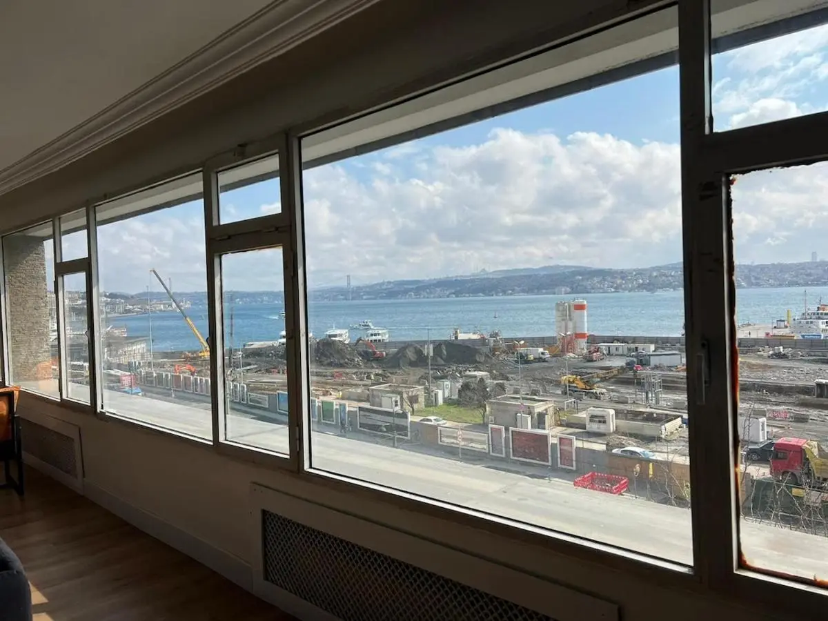 Stunning Sea View Amazing Flat 4BR 2BA AC
