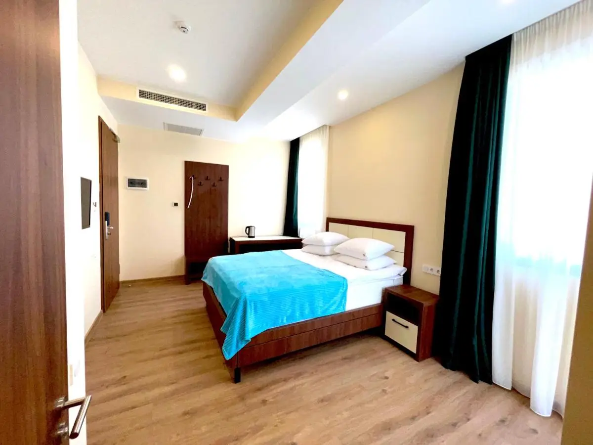 HOTEL WEST TBILISI