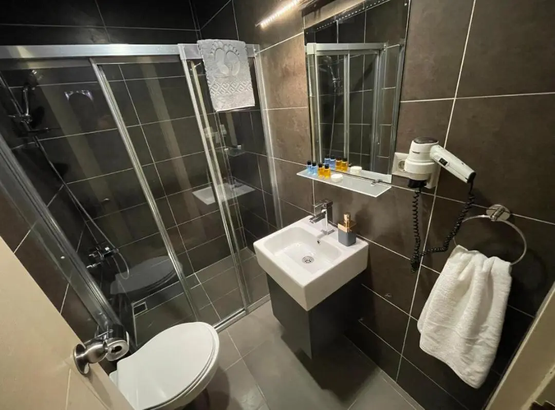 Elegance Suites