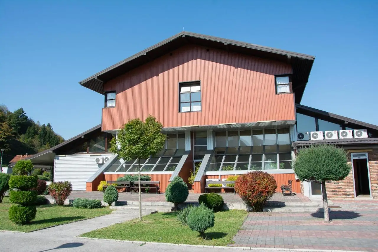 Hotel TISA
