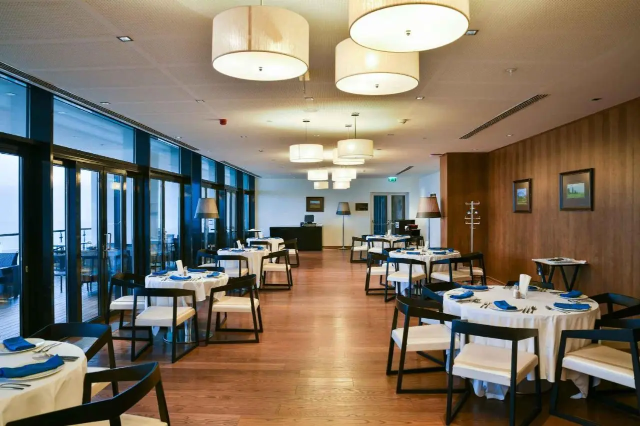 Zirve Hotel