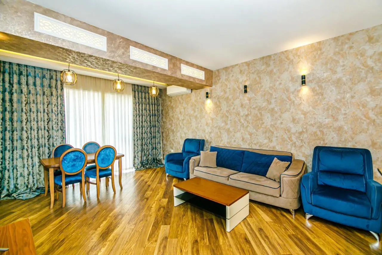CRYSTAL Luxury Apartment on BAKU