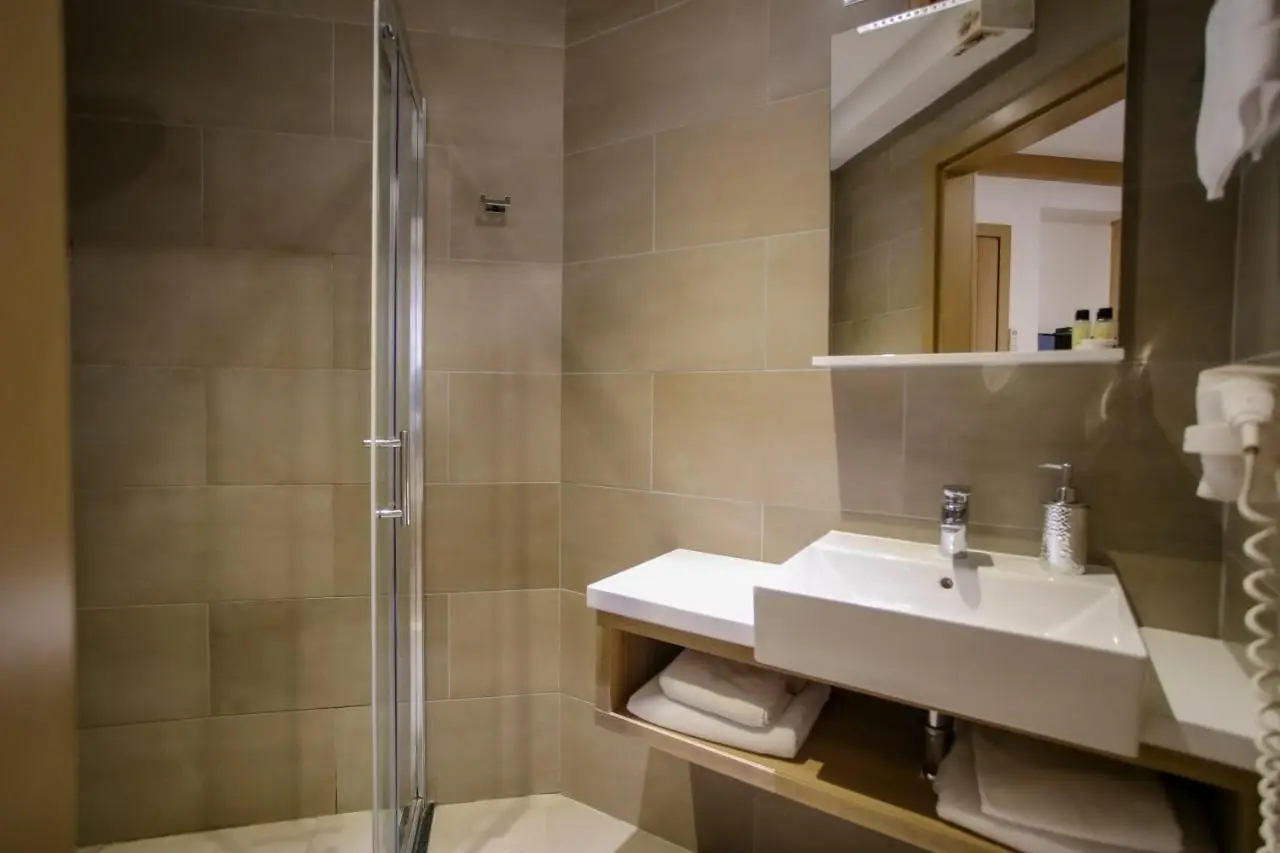 Hotel Emen