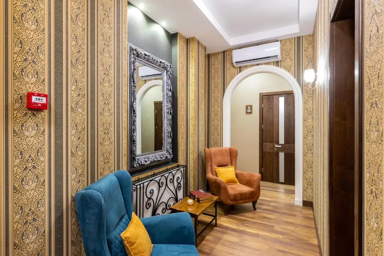 Ornament Hotel