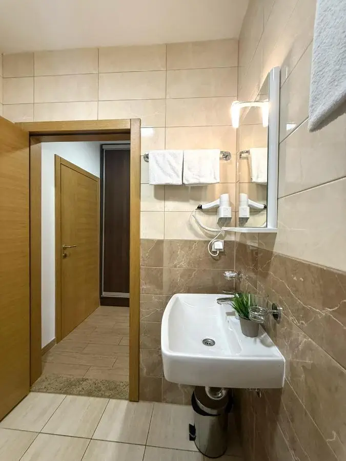 Hotel "Izvor Bosne"