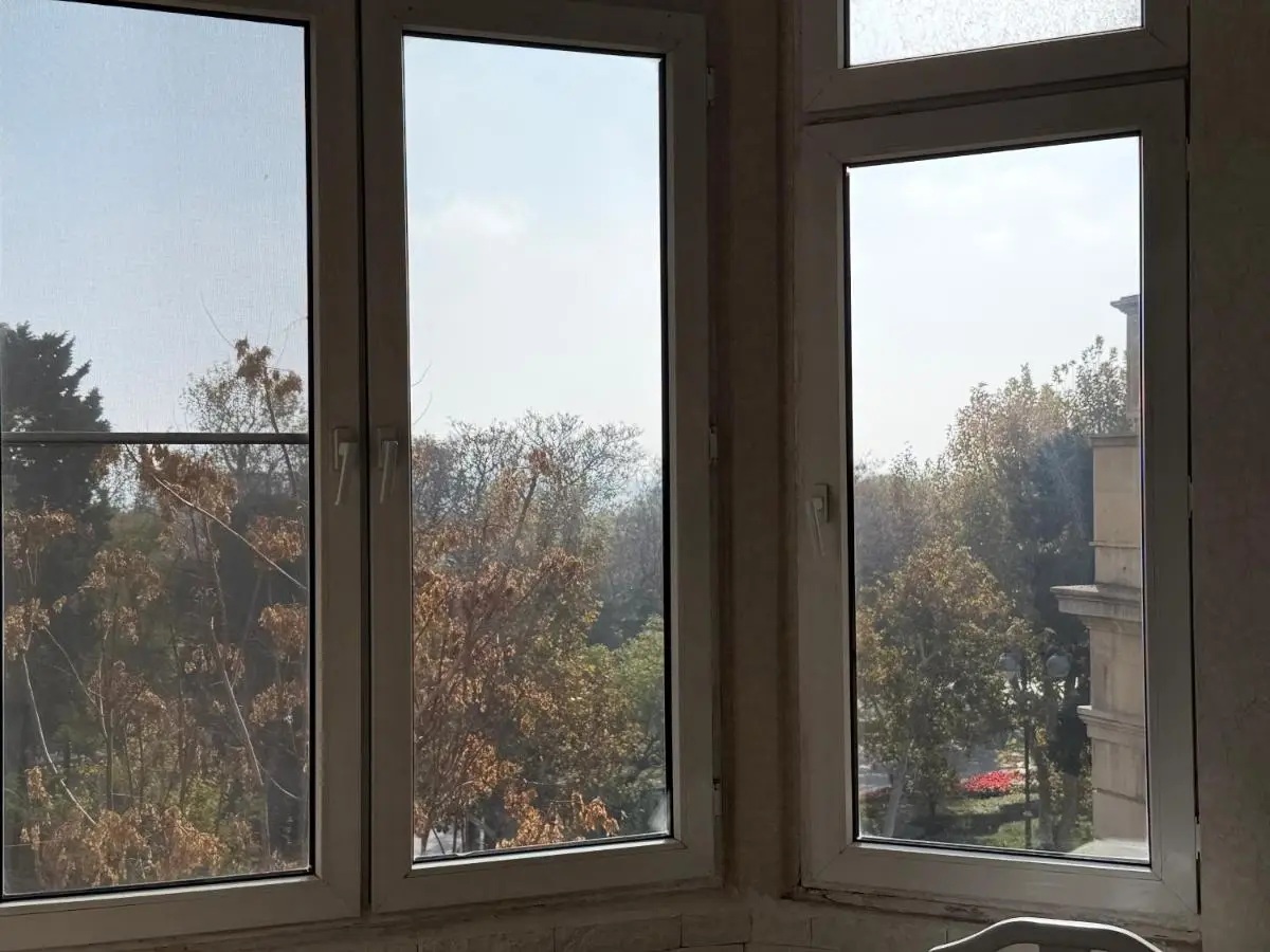 Sea view maiden apart
