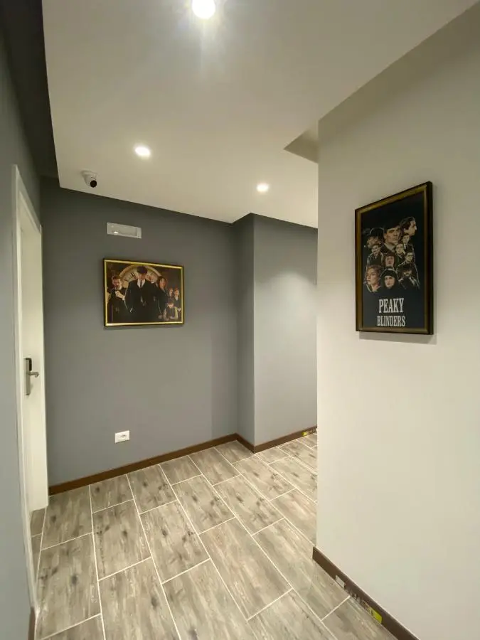 Peaky Hotel