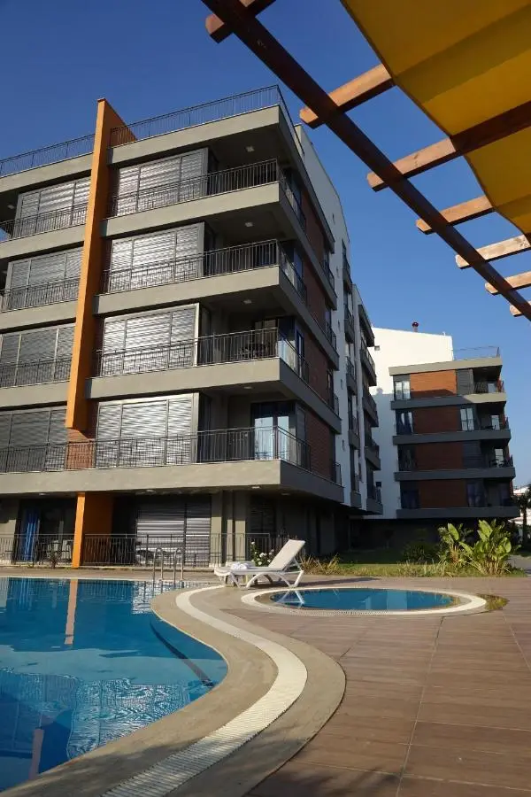 MENE SUITES