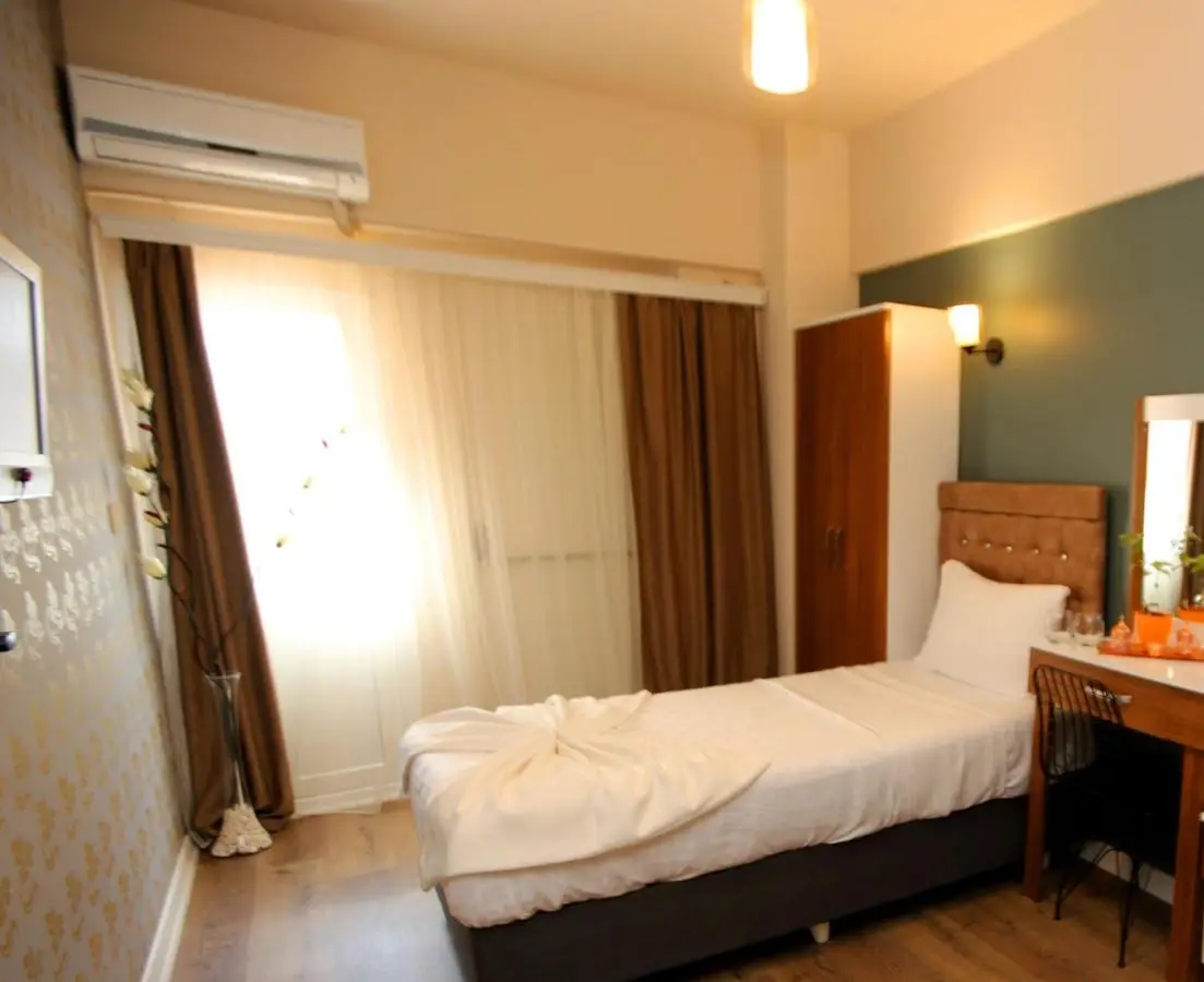 Senyor Garden Hotel