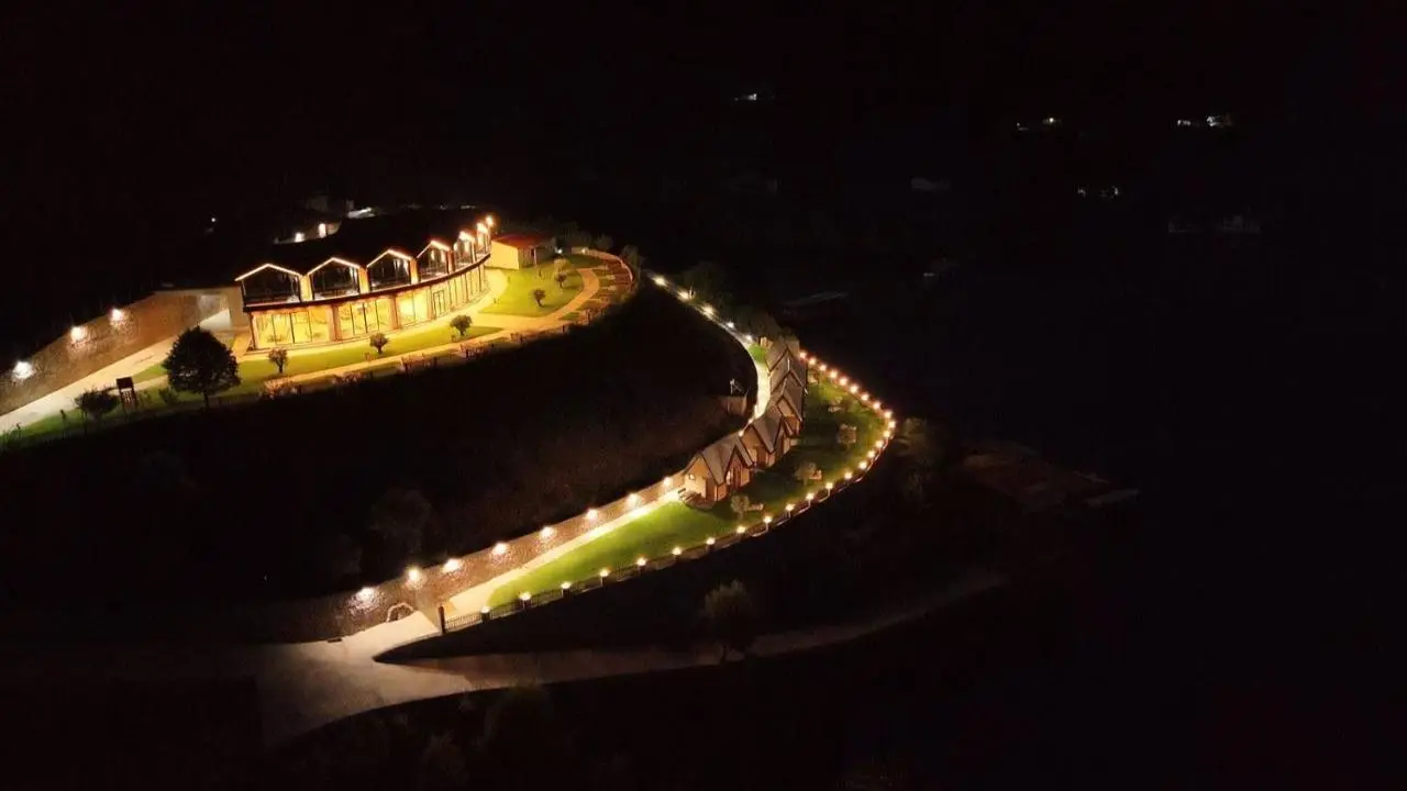 Hotel 5 Stinet