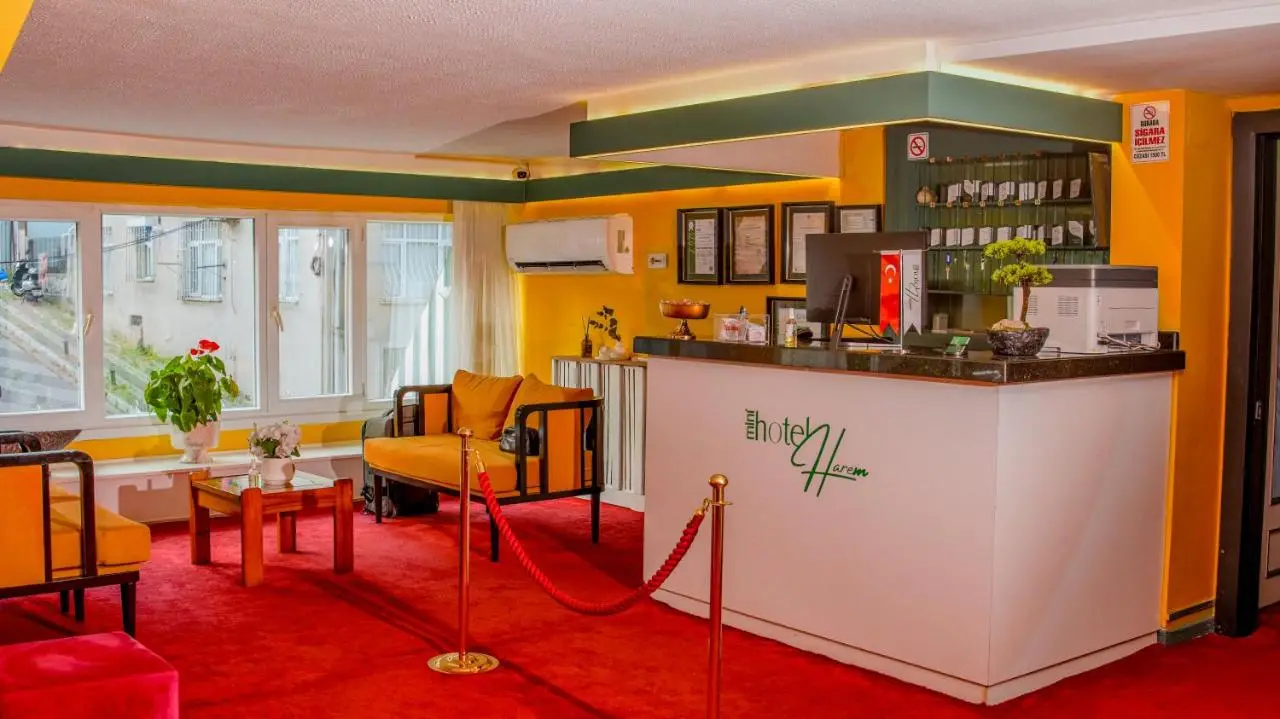 Mini Harem Hotel