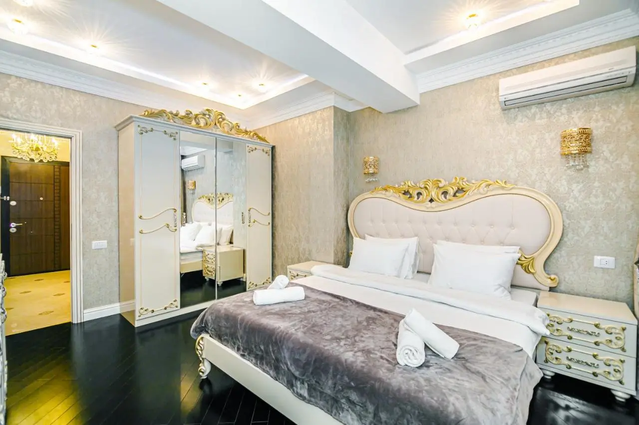 Park Azure Deluxe Apartment By Baku Housing