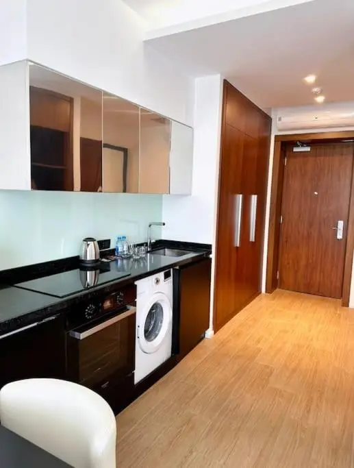 Sea Breeze White Villa
